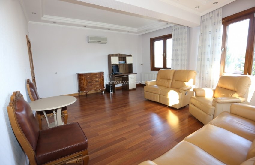 Duacı'da Doğayla İç İçe Özel Havuzlu Satılık Villa 45