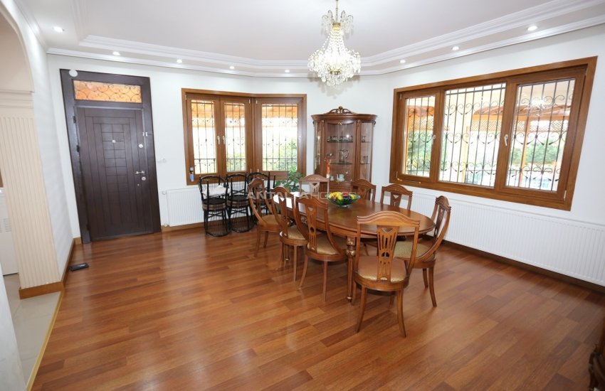 Duacı'da Doğayla İç İçe Özel Havuzlu Satılık Villa 26