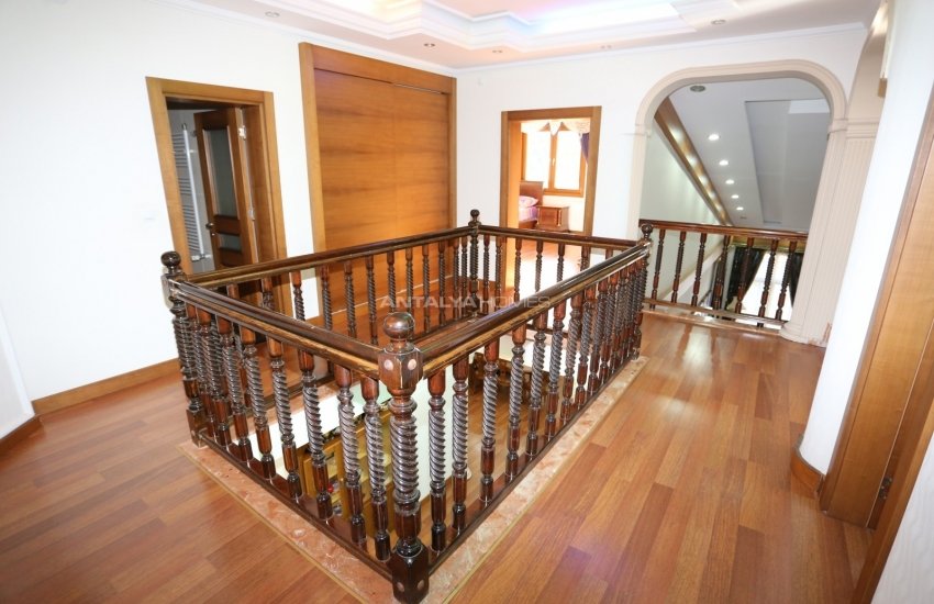 Duacı'da Doğayla İç İçe Özel Havuzlu Satılık Villa 49
