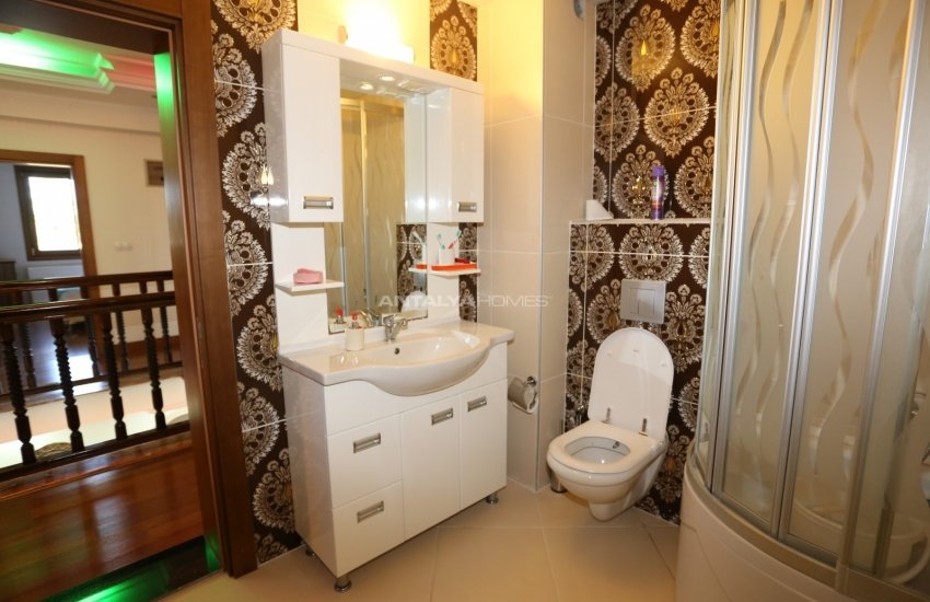 Duacı'da Doğayla İç İçe Özel Havuzlu Satılık Villa 21