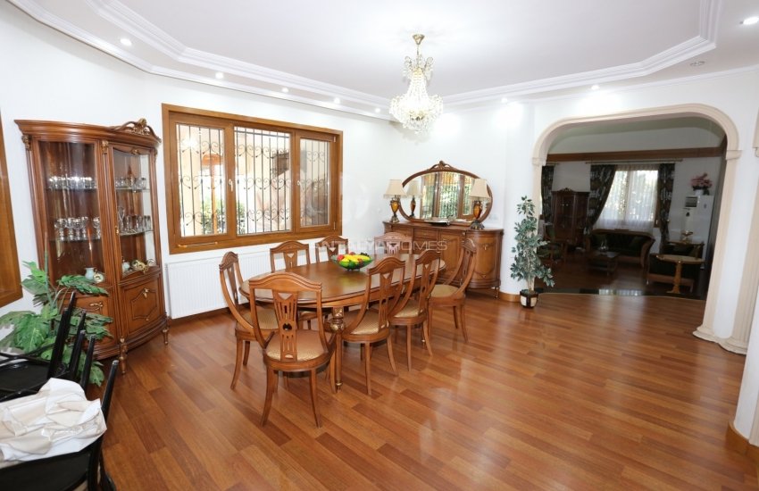 Duacı'da Doğayla İç İçe Özel Havuzlu Satılık Villa 27