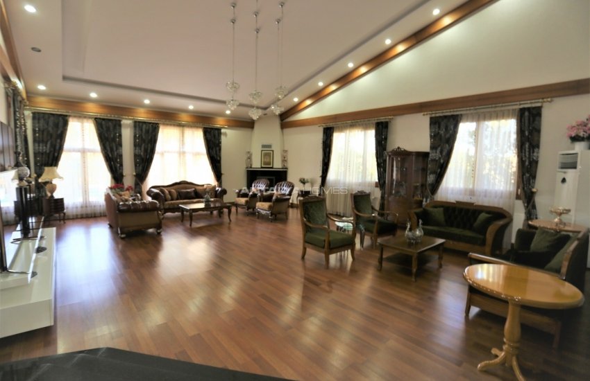 Duacı'da Doğayla İç İçe Özel Havuzlu Satılık Villa 23