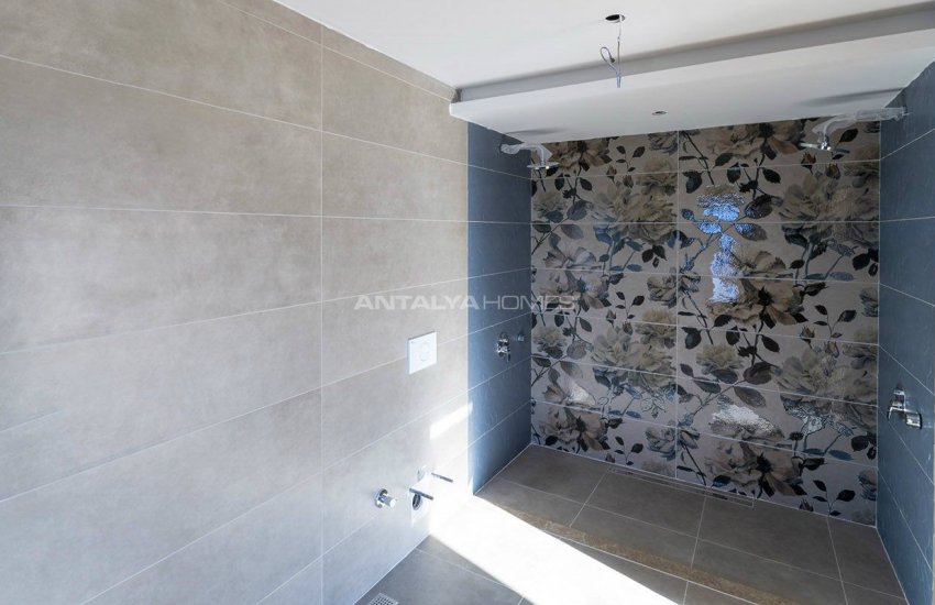 فلل بإطلالة بانورامية على البحر والطبيعة في كارجيجاك ألانيا 32