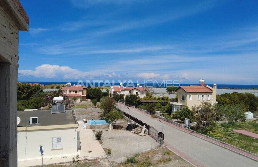 Kıbrıs Girne'de Plajlara Yürüme Mesafesinde Satılık Daireler