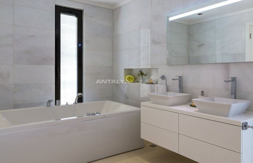 Furnished Kalkan Real Estate with Private Infinity Pool 35