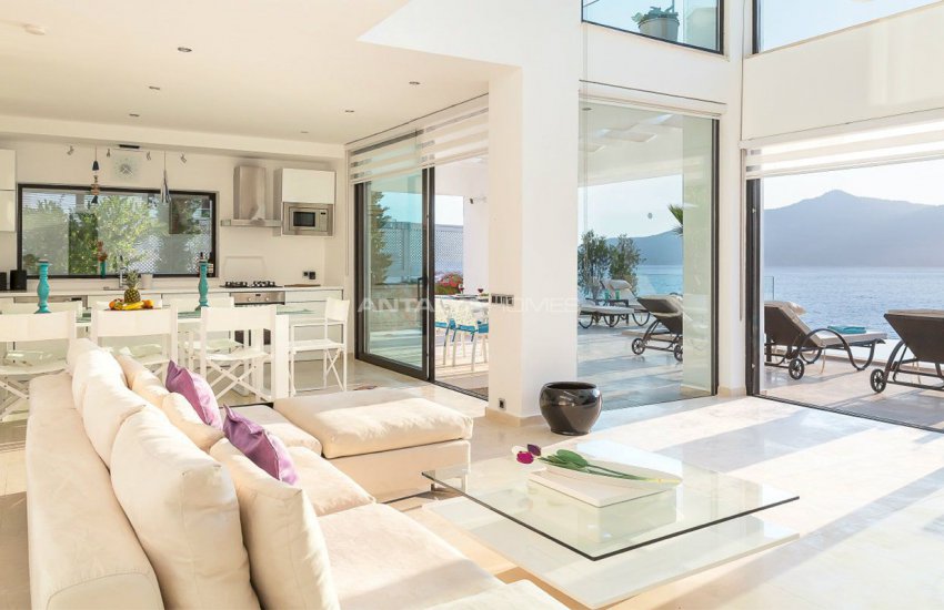 Furnished Kalkan Real Estate with Private Infinity Pool 19