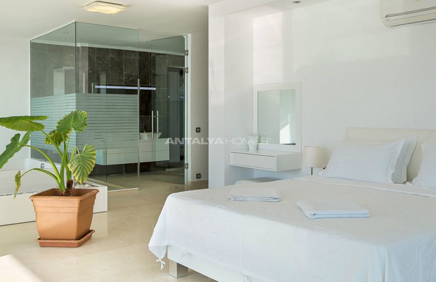 Furnished Kalkan Real Estate with Private Infinity Pool 25