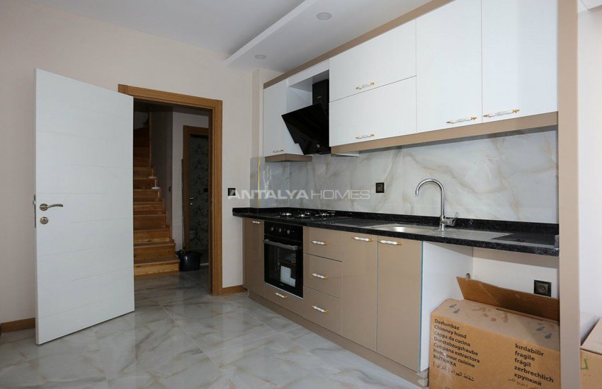 Kepez Kütükçü’de Uygun Fiyatlı Satılık 4+1 Dubleks Daire 16