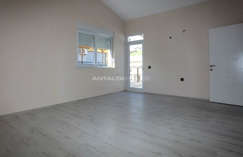 Kepez Kütükçü’de Uygun Fiyatlı Satılık 4+1 Dubleks Daire 18