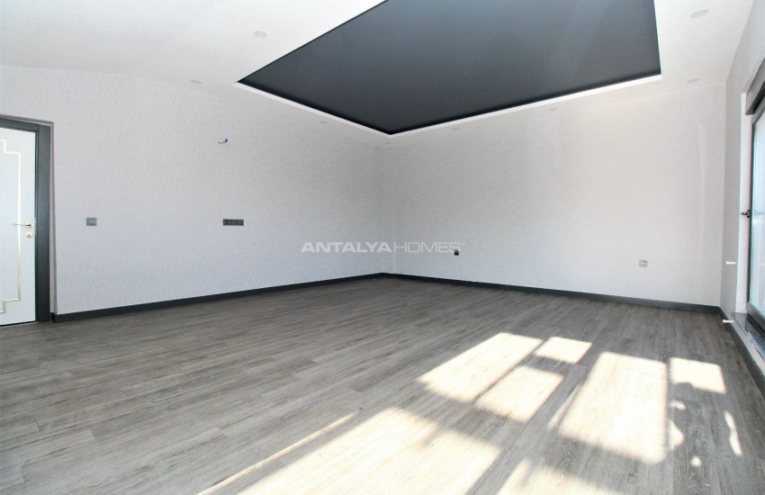 Luxury Duplex Apartment in Antalya with Spacious Rooms 28