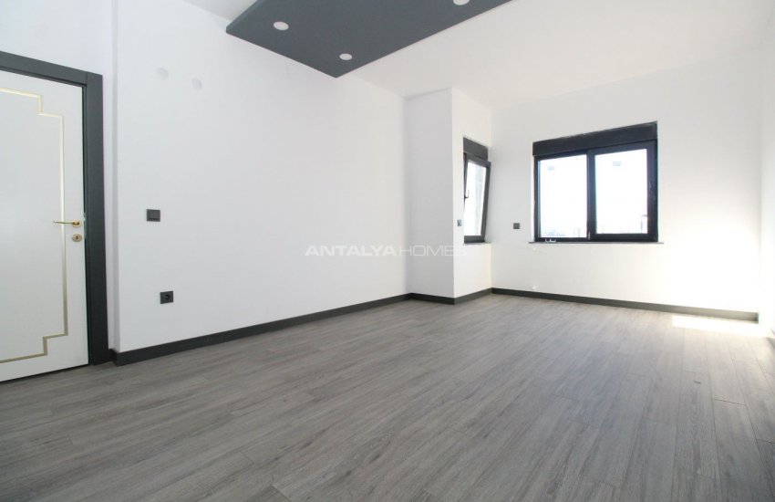 Luxury Duplex Apartment in Antalya with Spacious Rooms 30
