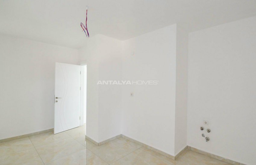 Квартиры на Берегу Моря в Алании в Районе Кестель 16