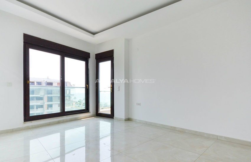 Квартиры на Берегу Моря в Алании в Районе Кестель 18