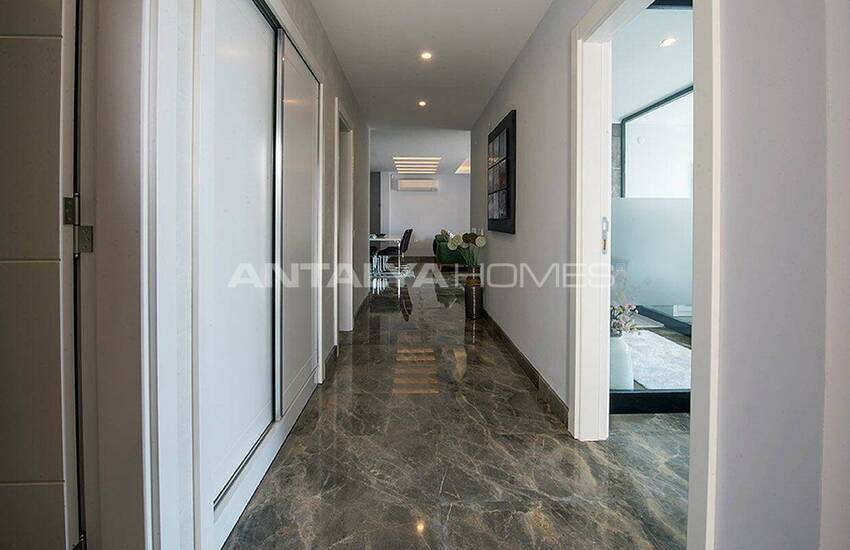 Quality Houses with Magnificent View in Alanya 29