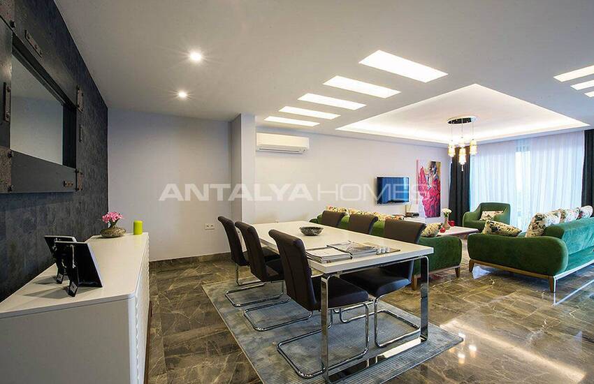 Quality Houses with Magnificent View in Alanya 17
