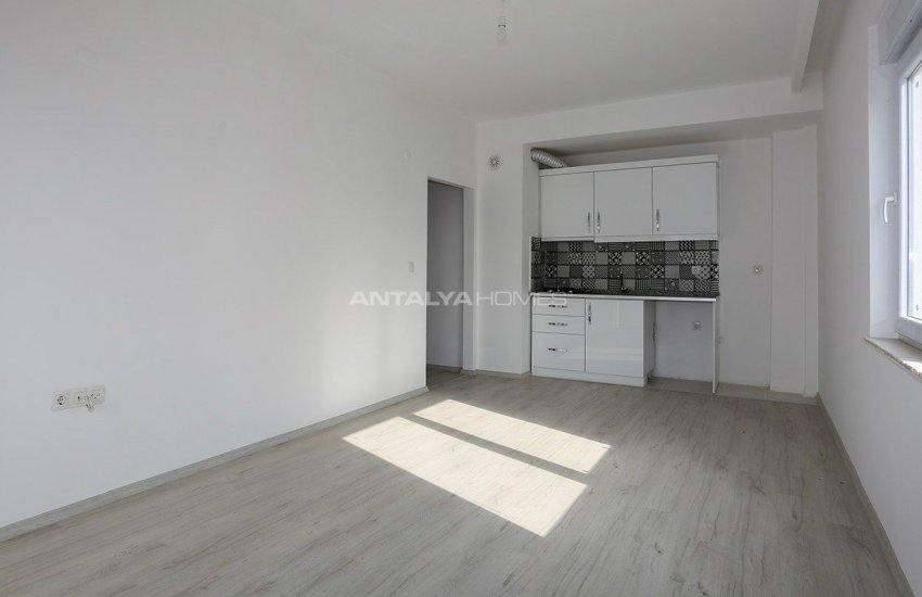 New Build Flats Close to Local Facilities in Antalya Center 17