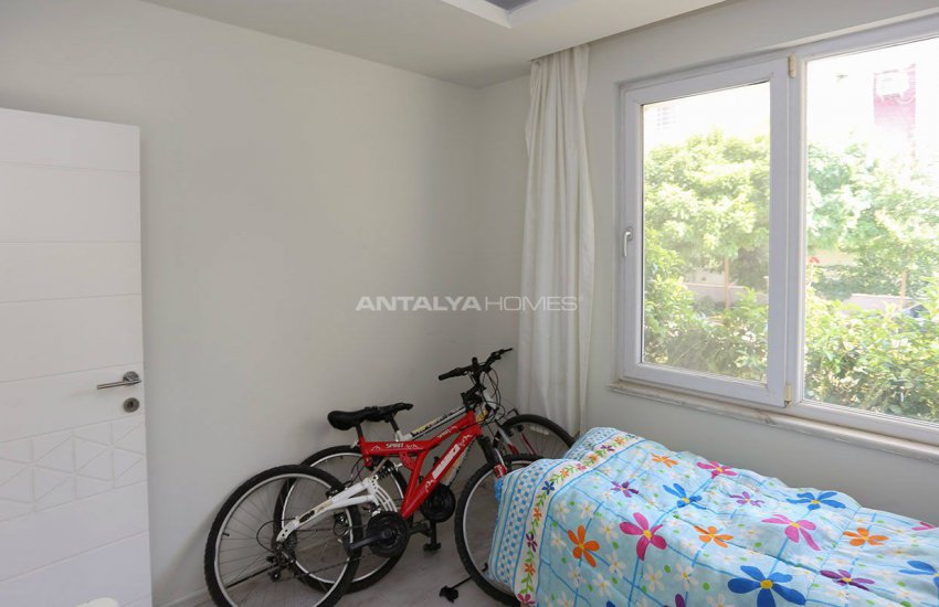 Antalya Property with Roomy Balconies in Konyaalti 25