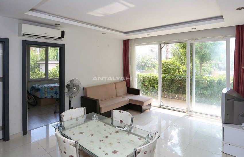 Antalya Property with Roomy Balconies in Konyaalti 17
