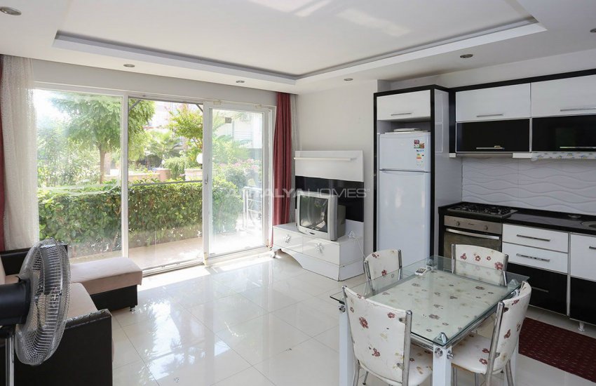 Antalya Property with Roomy Balconies in Konyaalti 18
