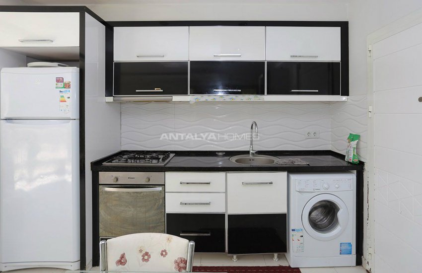 Antalya Property with Roomy Balconies in Konyaalti 20