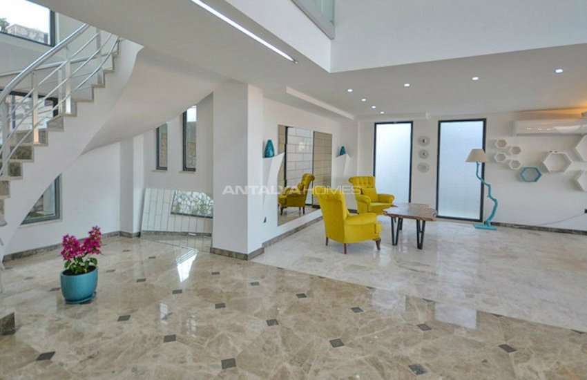 فيلا مطلة على البحر في كالكان مع الأثاث العصري 9