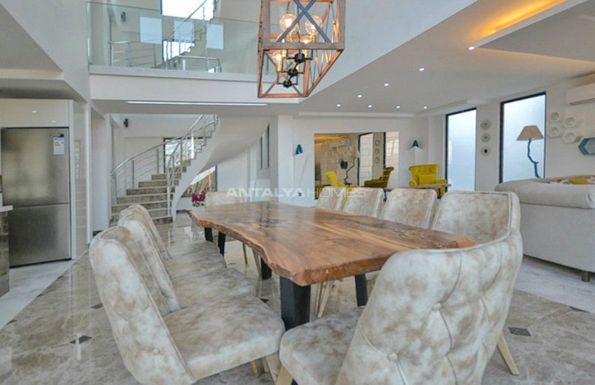 فيلا مطلة على البحر في كالكان مع الأثاث العصري 13