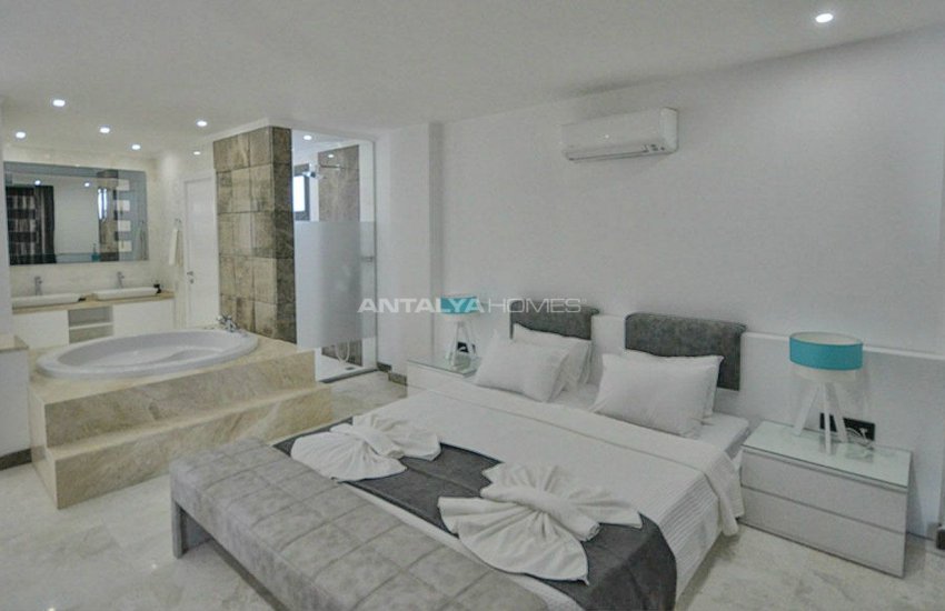 فيلا مطلة على البحر في كالكان مع الأثاث العصري 16