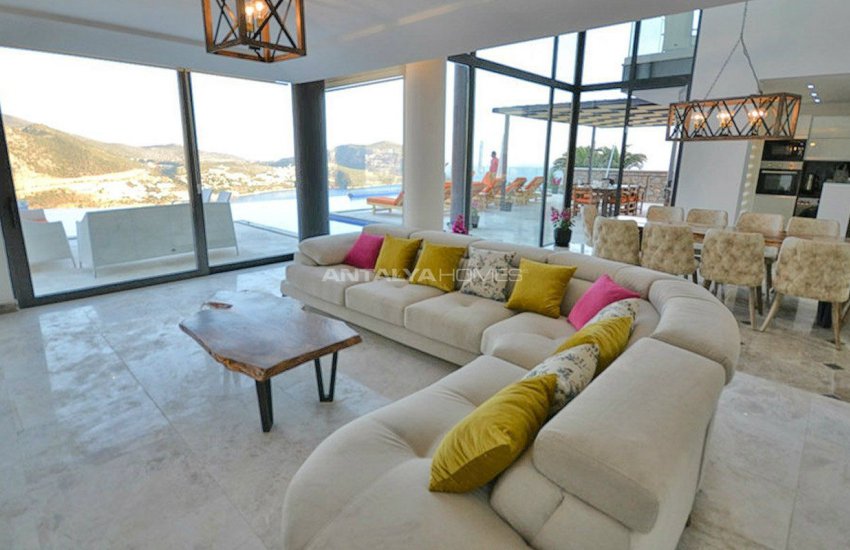فيلا مطلة على البحر في كالكان مع الأثاث العصري 7