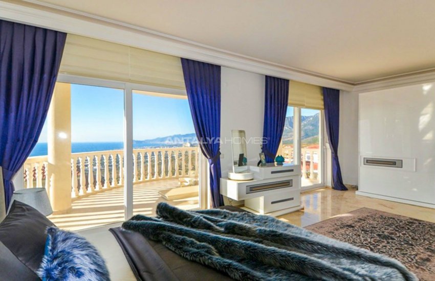 Sea View Detached Villas with a Spacious Terrace in Alanya 12