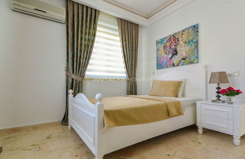 Sea View Detached Villas with a Spacious Terrace in Alanya 13