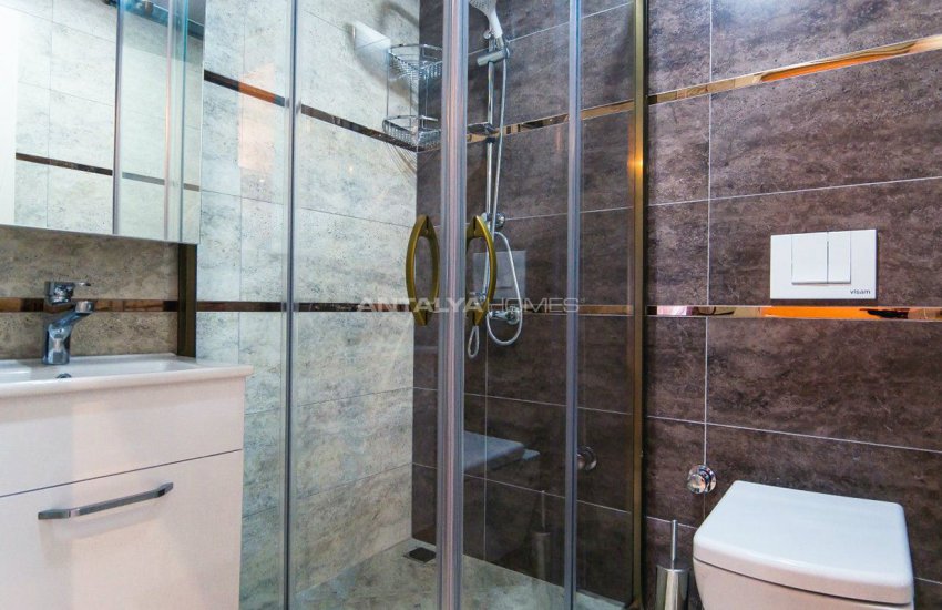 Glorious Sea and Castle View Triplex Villa in Alanya 32