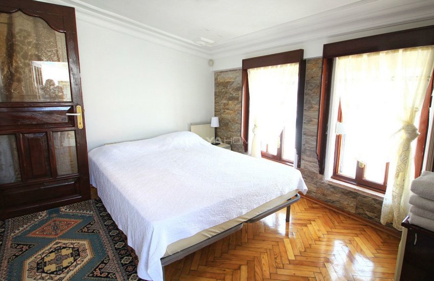 Furnished Attached Villa in Lara 28