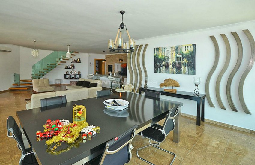 منزل الانيا مع اطلالة مفتوحة على البحر مع أثاث 11