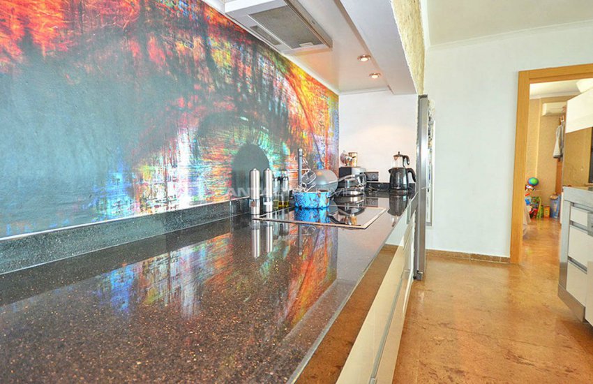 منزل الانيا مع اطلالة مفتوحة على البحر مع أثاث 14