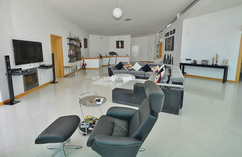 منزل الانيا مع اطلالة مفتوحة على البحر مع أثاث 16