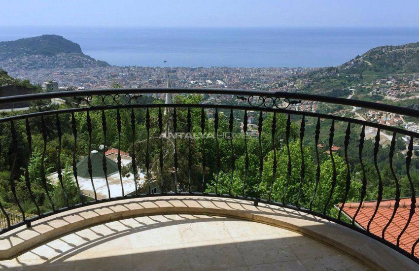 Family-sized Villa with Private Swimming Pool in Alanya 18