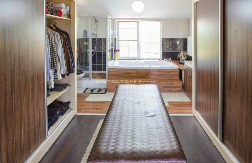 Charming Duplex Villa Surrounded by Nature in Antalya 18