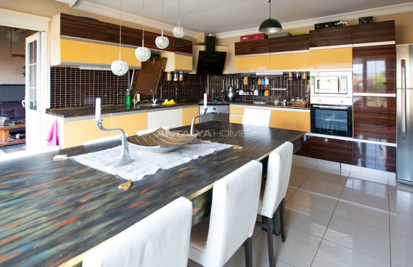 Charming Duplex Villa Surrounded by Nature in Antalya 33