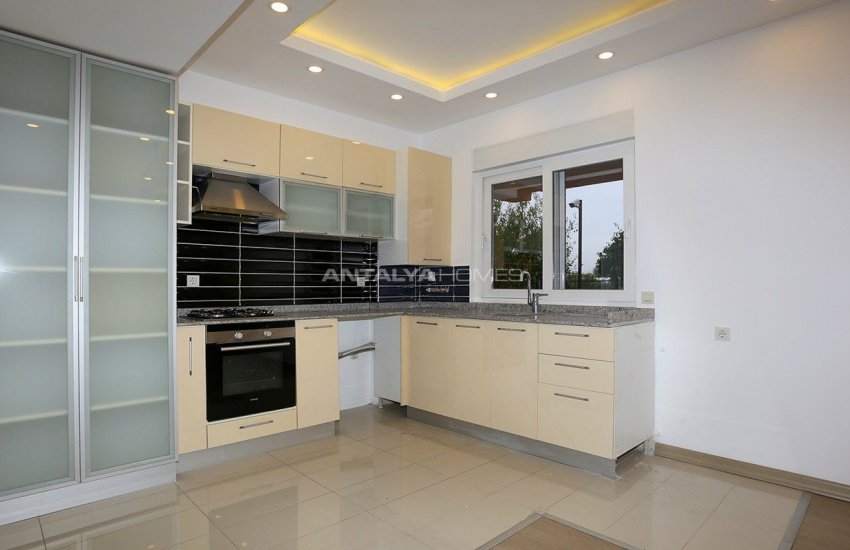 Muratpaşa'da Merkezi Konumda Fiyat Avantajlı Dubleks Daire 21