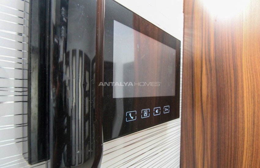 Lara'da Lüks Site Özelliklerine Sahip Satılık Daire 33