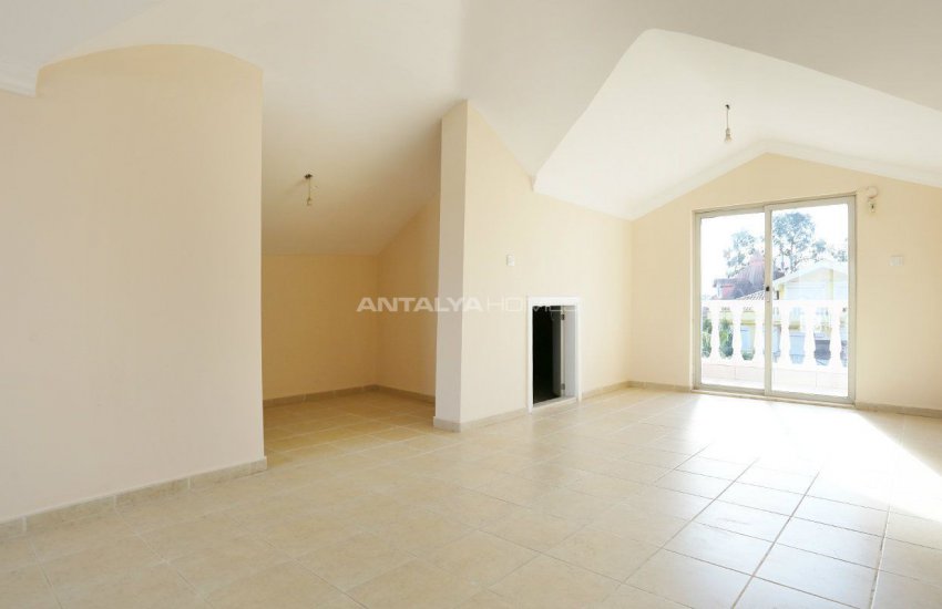 Antalya Belek’te Ortak Bahçeli Müstakil 2 Villa 32