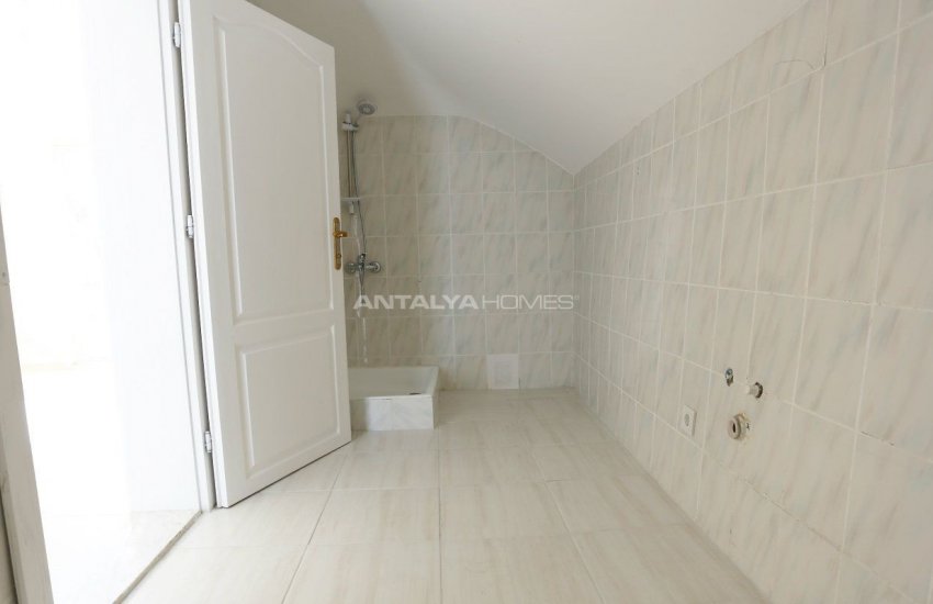 Antalya Belek’te Ortak Bahçeli Müstakil 2 Villa 37