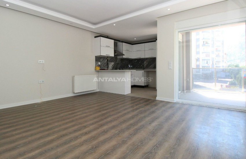 Brand New Spacious Flat for Sale in Hurma Neighborhood Konyaaltı 10