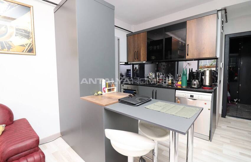 Flat with Private Garden Usage in Mersin Yenisehir 12
