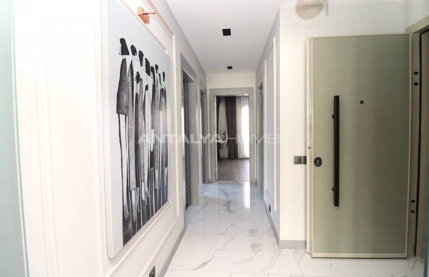 The Flats with En-suite Bathrooms in Tece Mersin 31