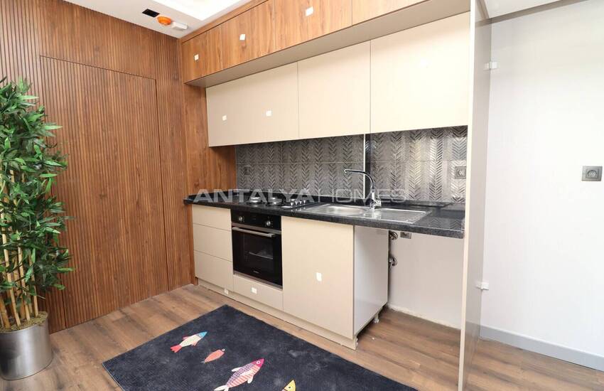 The Flats with En-suite Bathrooms in Tece Mersin 13