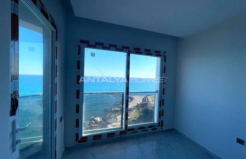 Wohnungen Im Boutique-komplex Mit Privatpier In Mersin Ayas 14