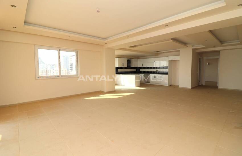 Квартиры в Комплексе с Личным Пляжем и Аквапарком в Мерсине 9