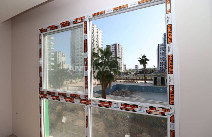 Immobiliers D'investissement De 2 Chambres Vue Mer À Mersin 13