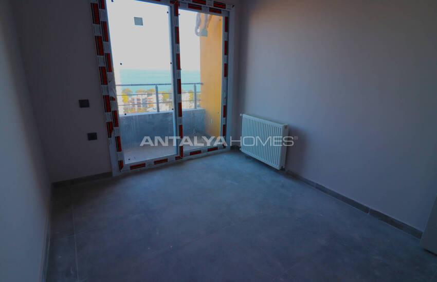 Chique Investeringsappartementen Te Koop Mersin, Tece 25